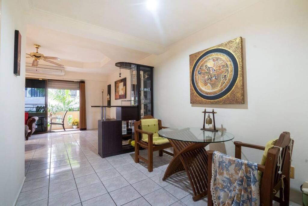 1 Bed Condo, No.1 Location, Next To Beach. * Patong